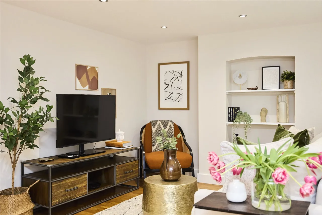 Mildenhall Road, London, E5, photo 6