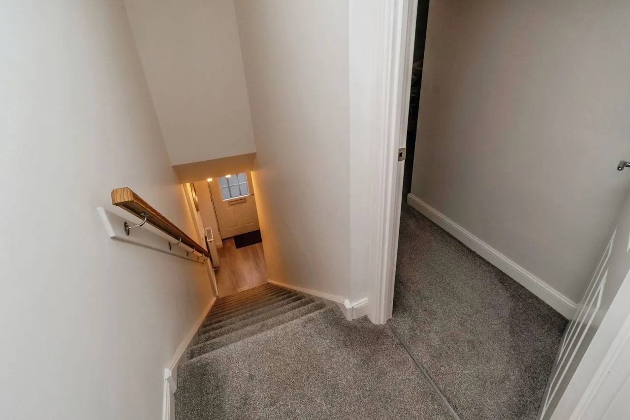 Tomkinson Heights, Hednesford, Cannock, Staffordshire, WS12, photo 21