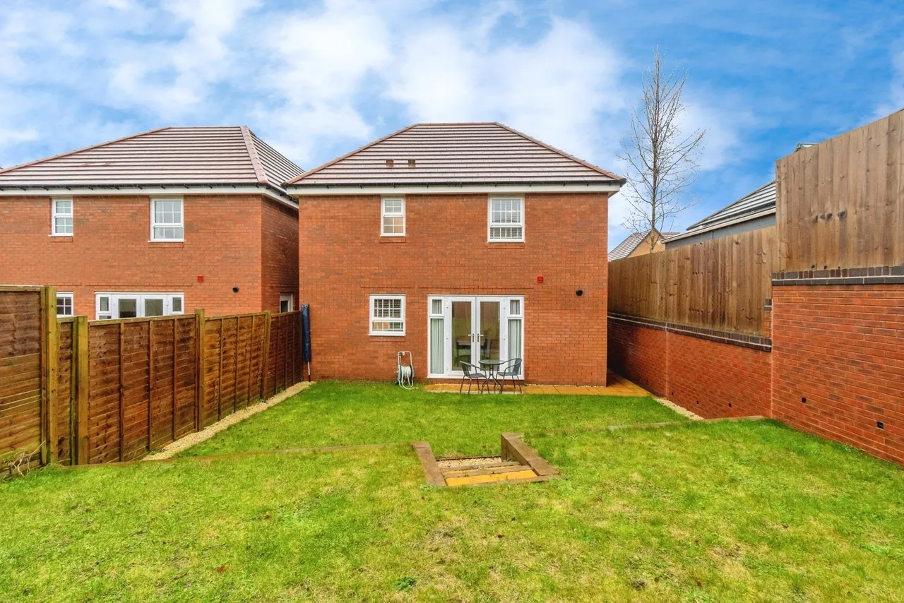 Tomkinson Heights, Hednesford, Cannock, Staffordshire, WS12, photo 23