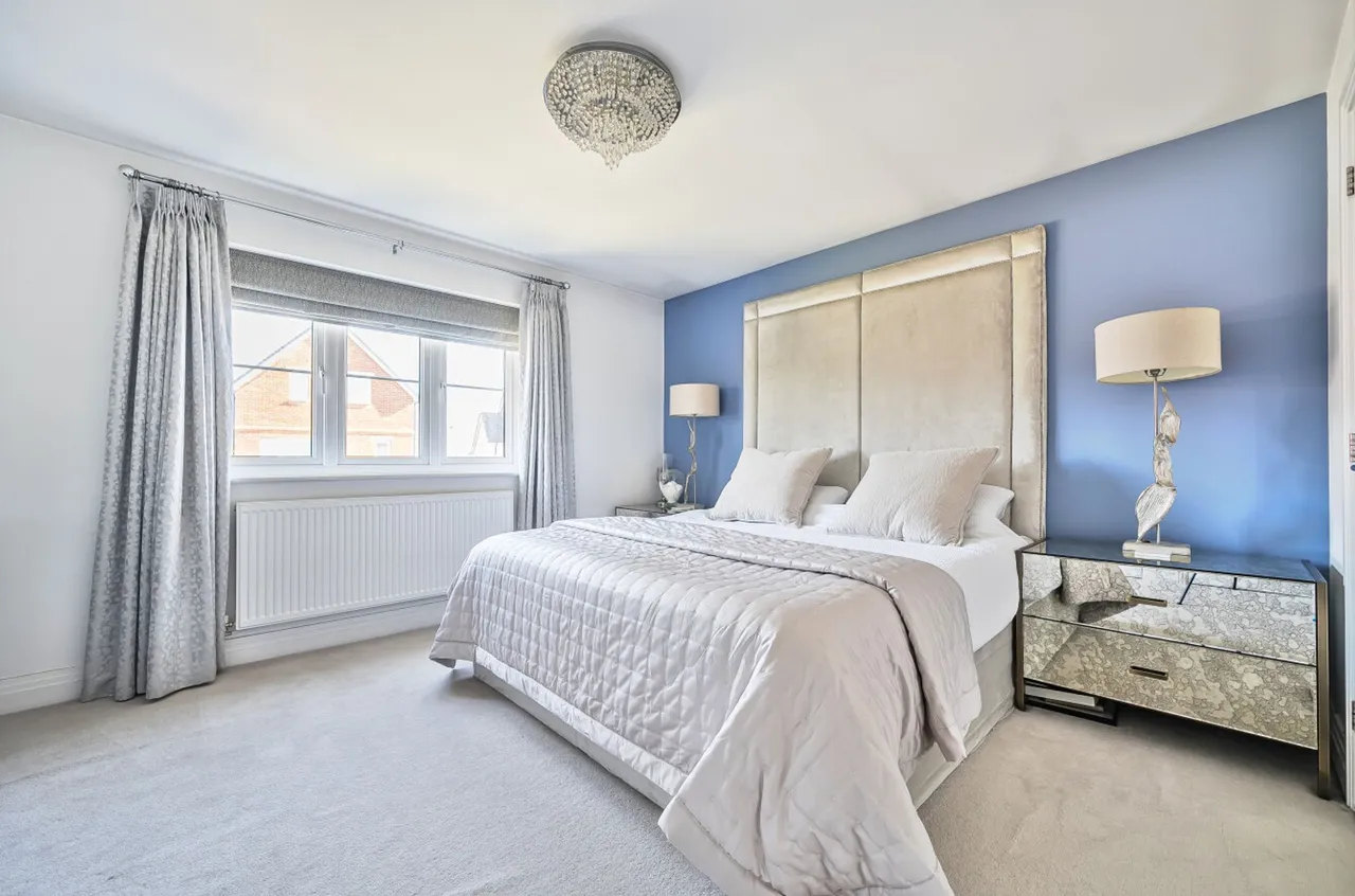 Heron Close, Shopwhyke Lakes, PO20, photo 10