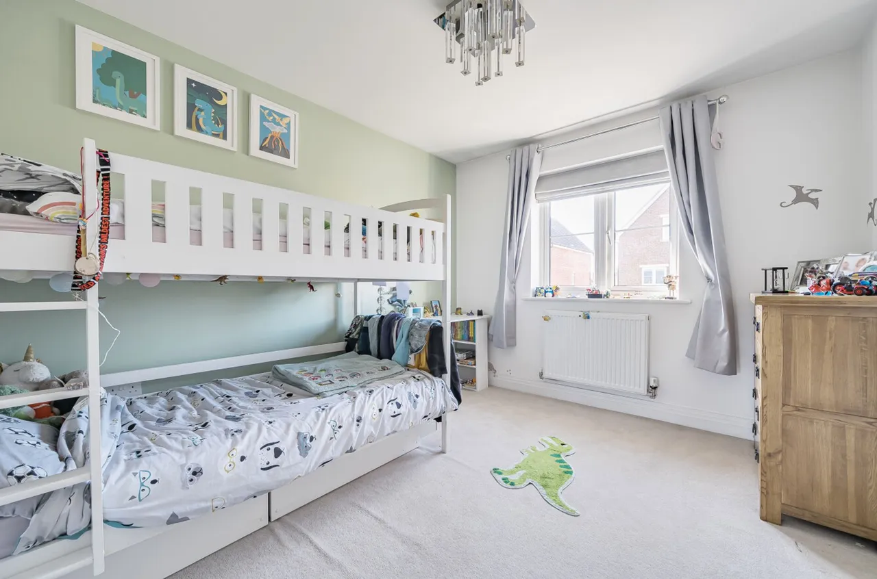 Heron Close, Shopwhyke Lakes, PO20, photo 14