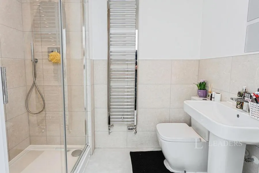 Apricot Crescent, Lindfield, RH16, photo 15