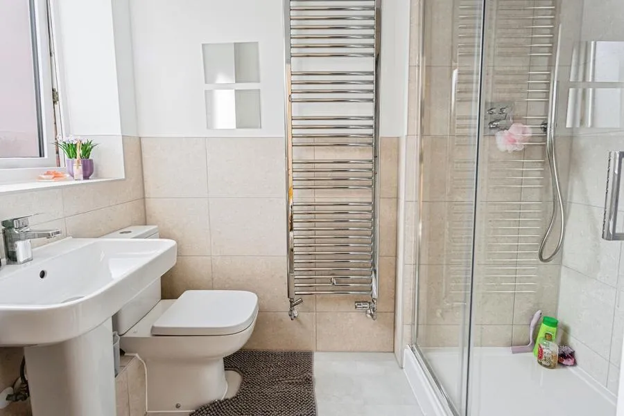 Apricot Crescent, Lindfield, RH16, photo 10