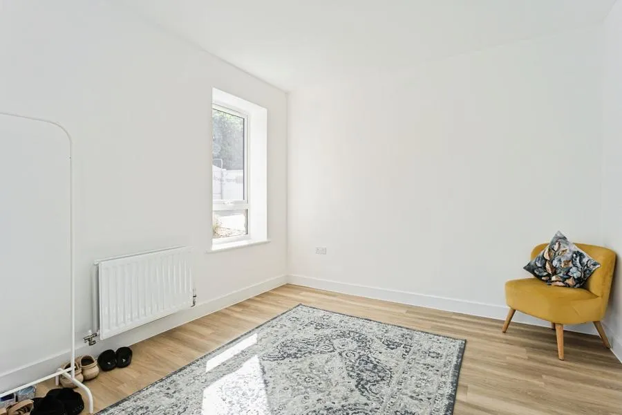 Apricot Crescent, Lindfield, RH16, photo 8