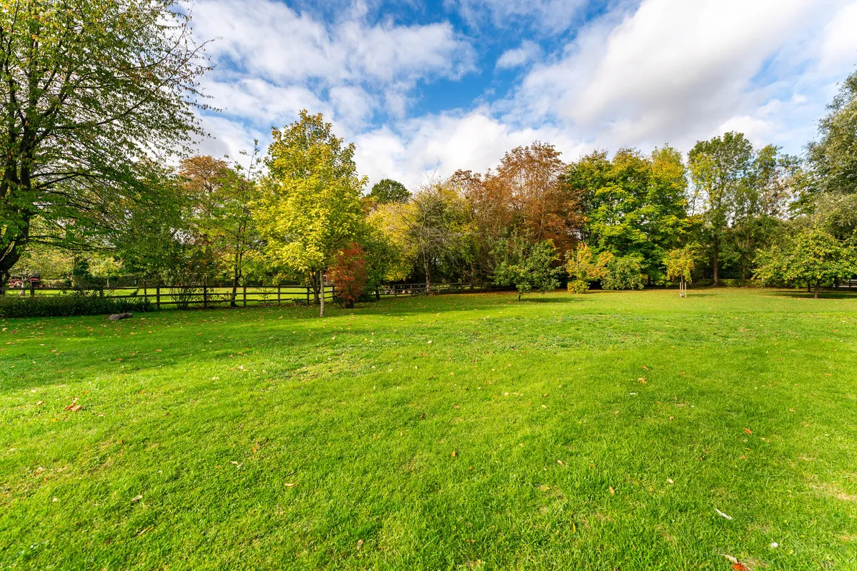 Godmanchester, PE29, photo 15