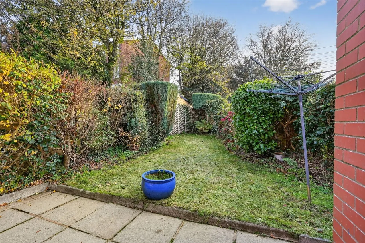 Marlborough Park Cross Avenue, Belfast, BT9, photo 25