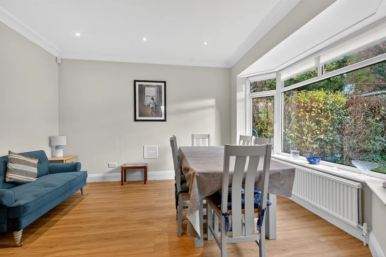 Marlborough Park Cross Avenue, Belfast, BT9, photo 12