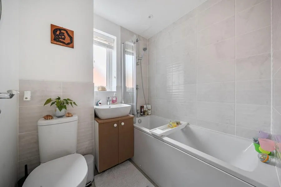 Jenkinson Road, Banbury, OX16, photo 13