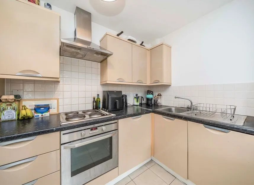 London Road, Kingston Upon Thames, KT2, photo 3