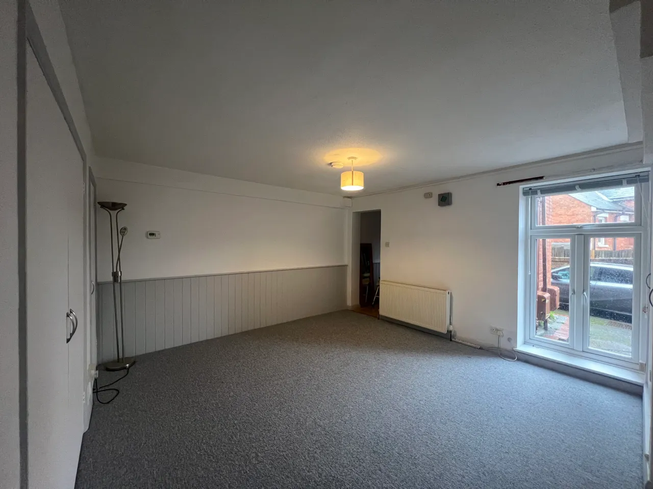 The Warren, Aldershot, Hampshire, GU11 3AB, photo 4