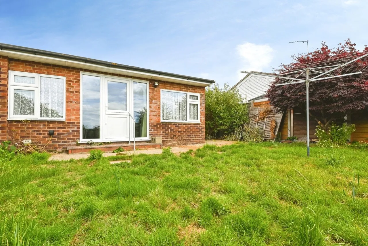 St. Andrews Road, Weeley, Clacton-on-Sea, Essex, CO16, photo 8