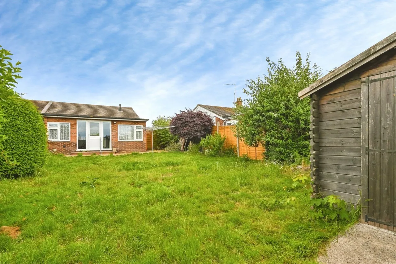 St. Andrews Road, Weeley, Clacton-on-Sea, Essex, CO16, photo 6
