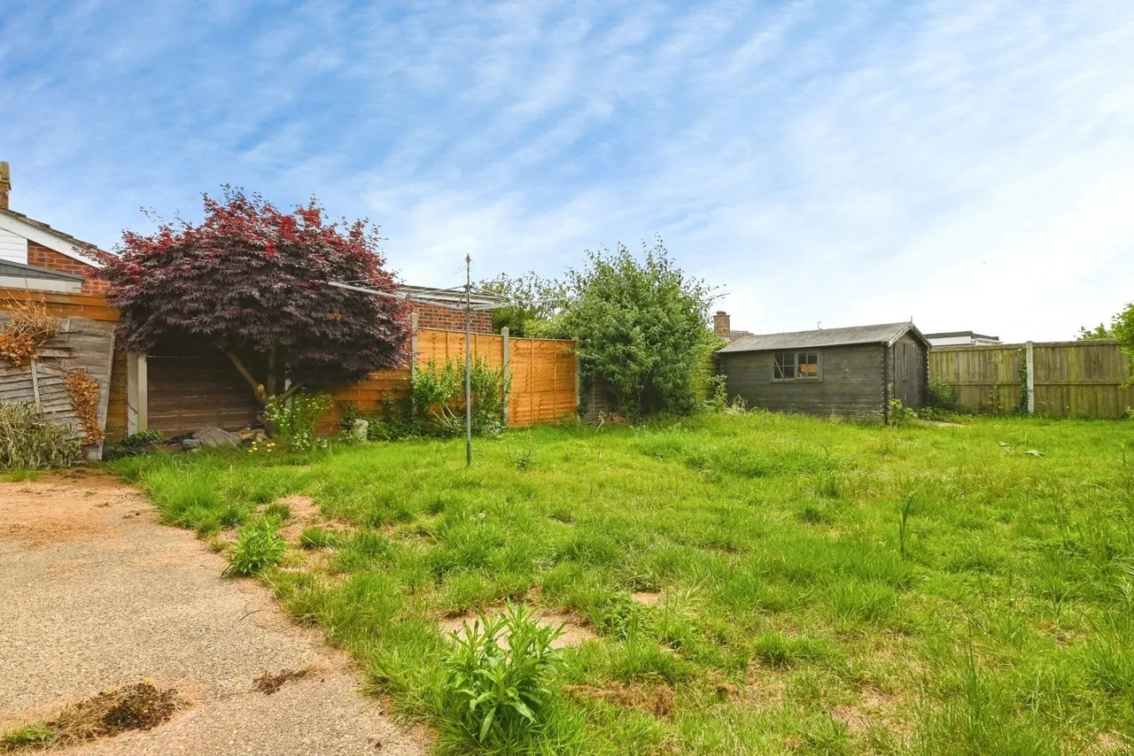St. Andrews Road, Weeley, Clacton-on-Sea, Essex, CO16, photo 7