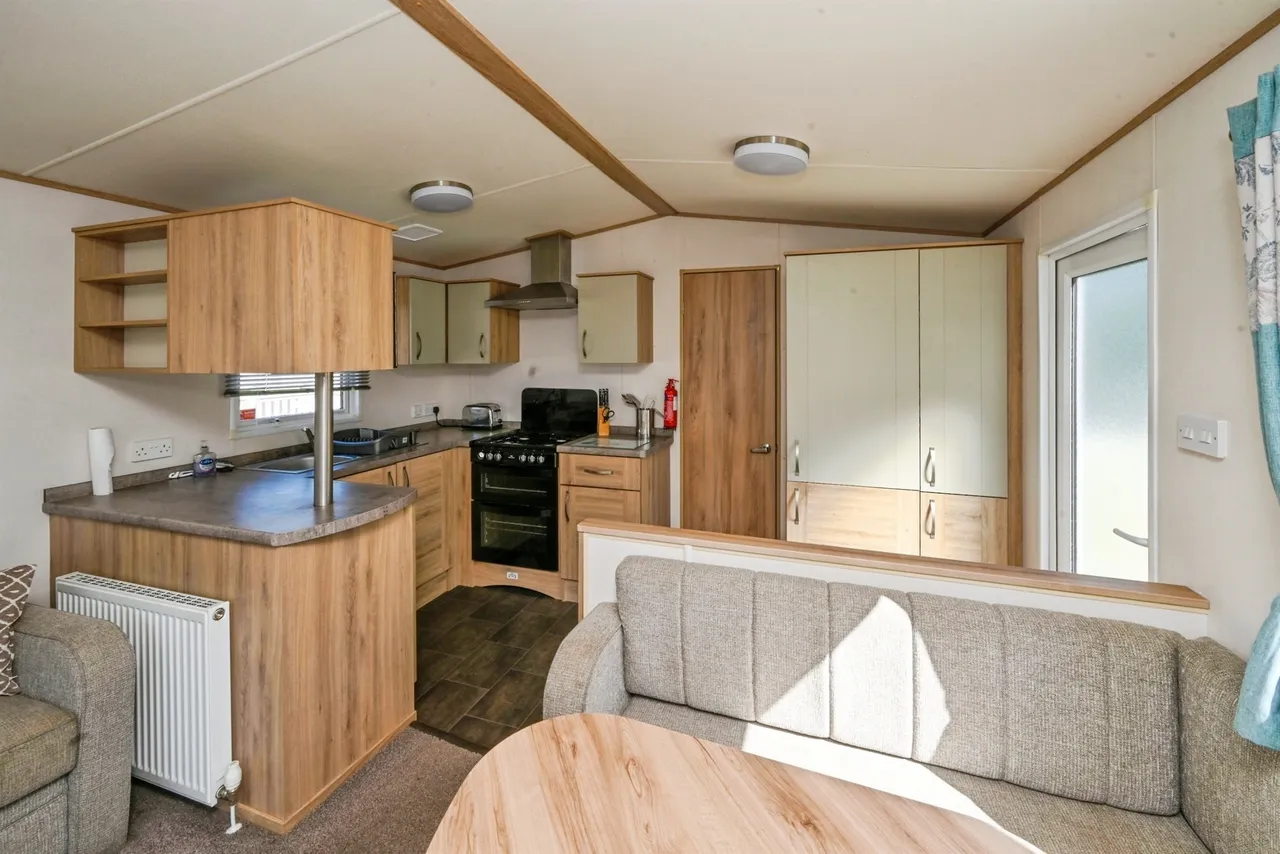 Sleaford Road, Tattershall, Lincoln, photo 2