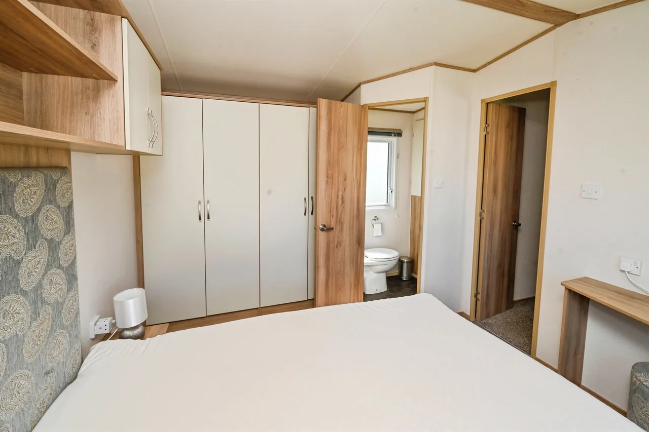 Sleaford Road, Tattershall, Lincoln, photo 6