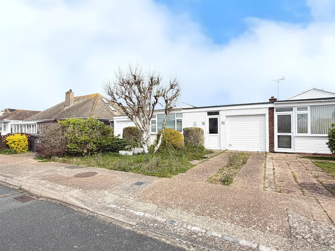 2 bed house for sale — Grenville Road, Pevensey Bay, Pevensey, BN24 6BP