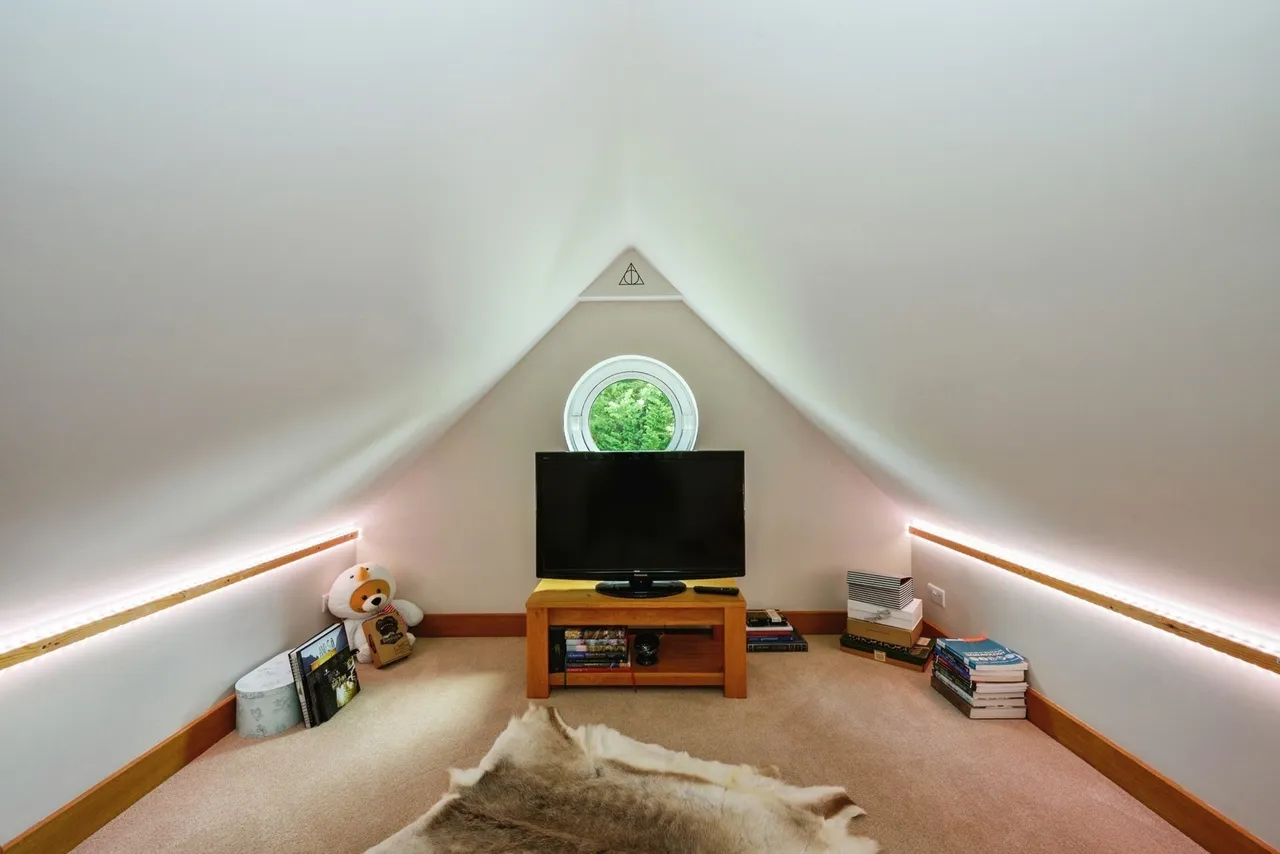 Kearton Close, Kenley, CR8, photo 23