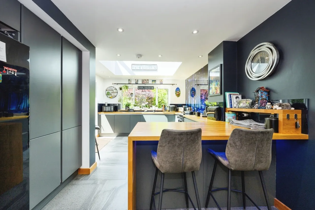 Kearton Close, Kenley, CR8, photo 8