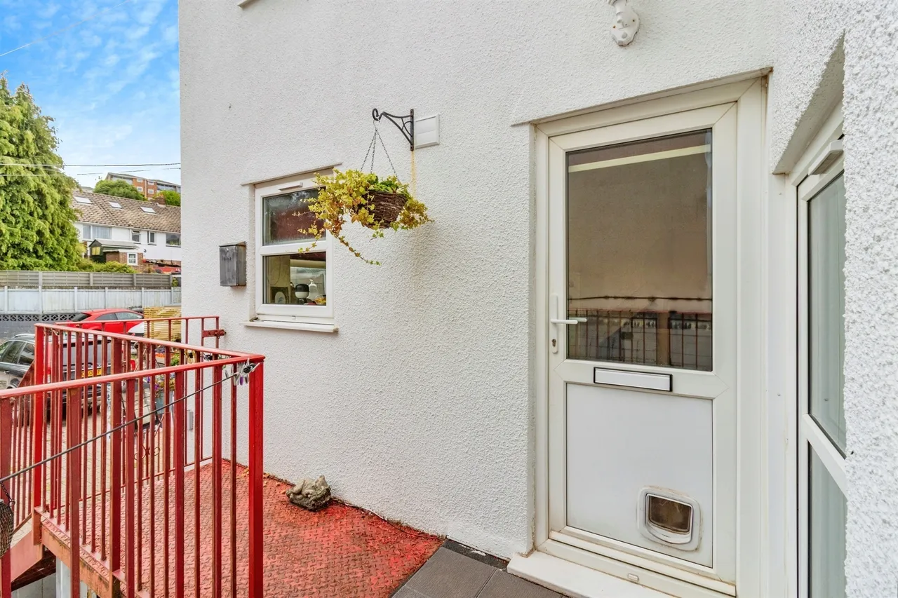 Babbacombe Road, Torquay, TQ1, photo 17
