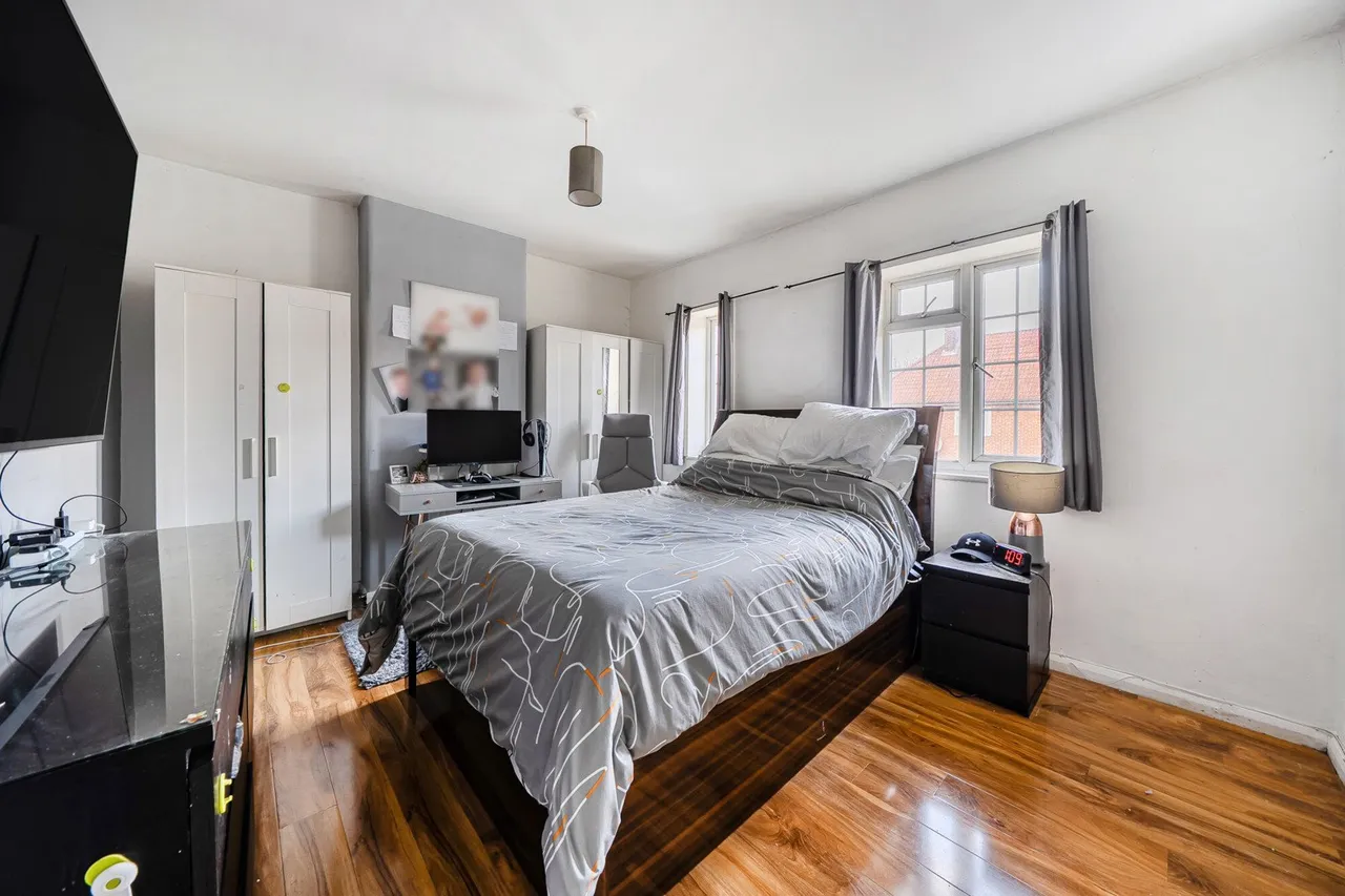 Grangemill Way, SE6, photo 2