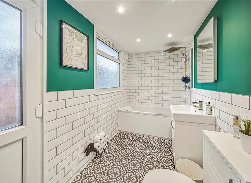 Prince Henry Road, Charlton, SE7, photo 8