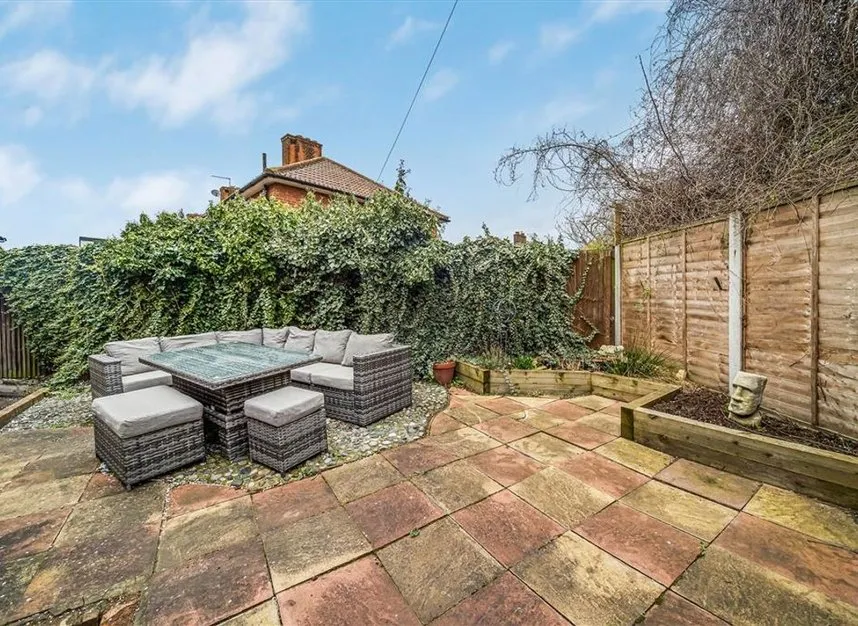 Prince Henry Road, Charlton, SE7, photo 4