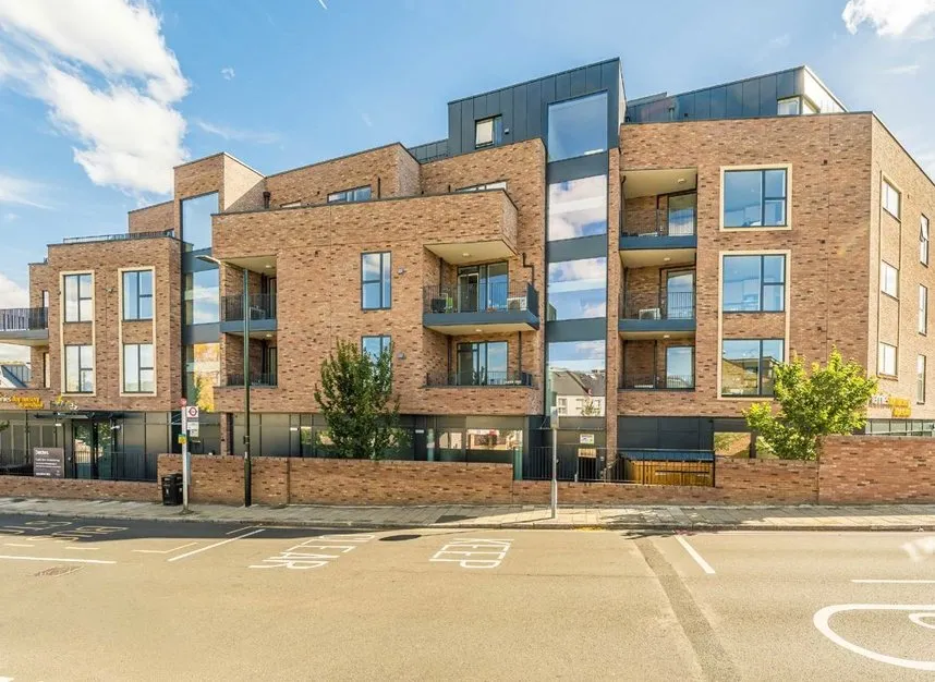 2 bed flat for sale — Sandycombe Road, Richmond, TW9