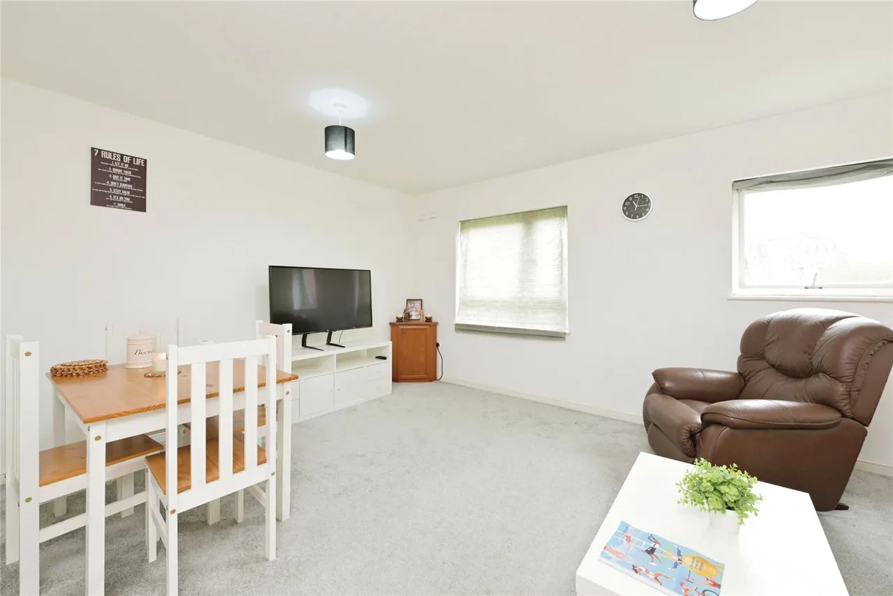 West Cotton Close, Northampton, Northamptonshire, NN4, photo 4