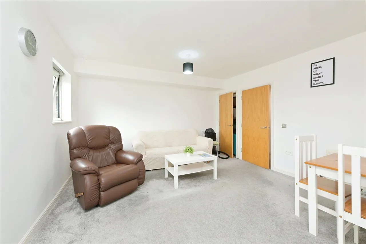 West Cotton Close, Northampton, Northamptonshire, NN4, photo 6
