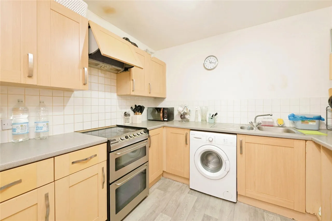 West Cotton Close, Northampton, Northamptonshire, NN4, photo 9