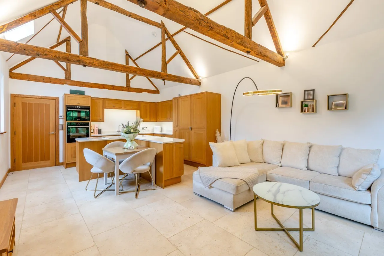 Acrise, Folkestone, Kent, CT18 8LL, photo 8