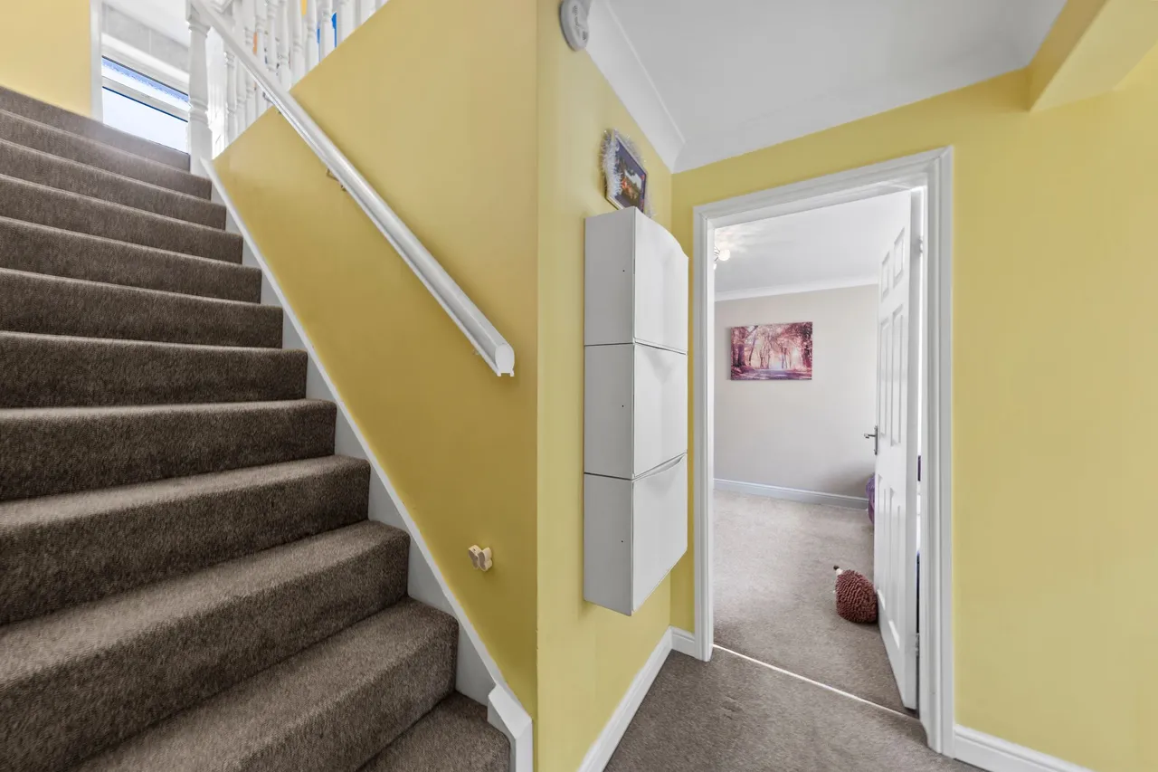 Garwood Close, Westbrook, Warrington, WA5 8TQ, photo 12