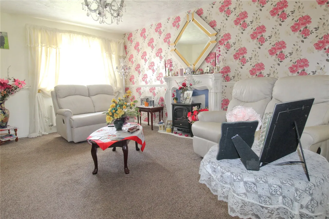 Melksham, Wiltshire, photo 13