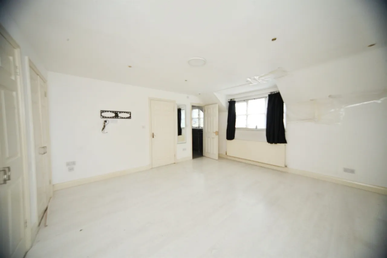 Little Green Lane, Caddington, LU1, photo 10