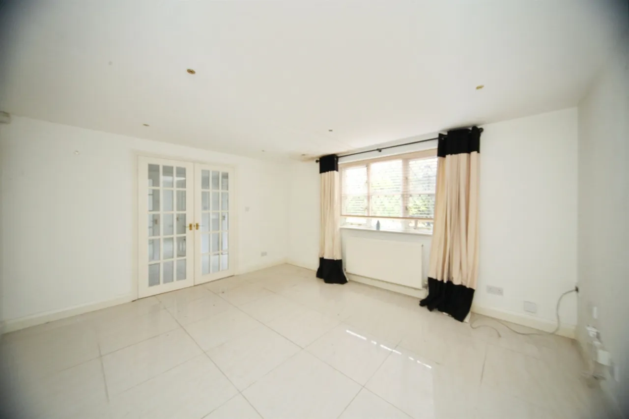 Little Green Lane, Caddington, LU1, photo 14