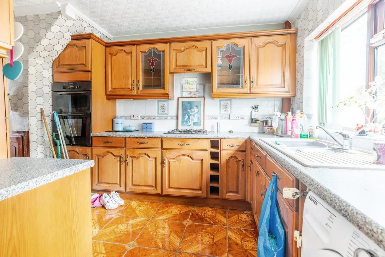 Lytham Drive, Heywood, OL10, photo 6