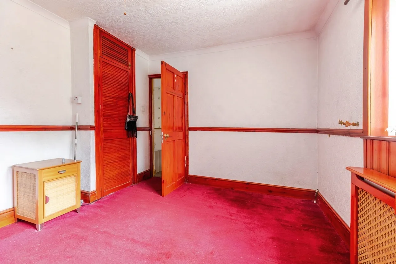 Lytham Drive, Heywood, OL10, photo 9