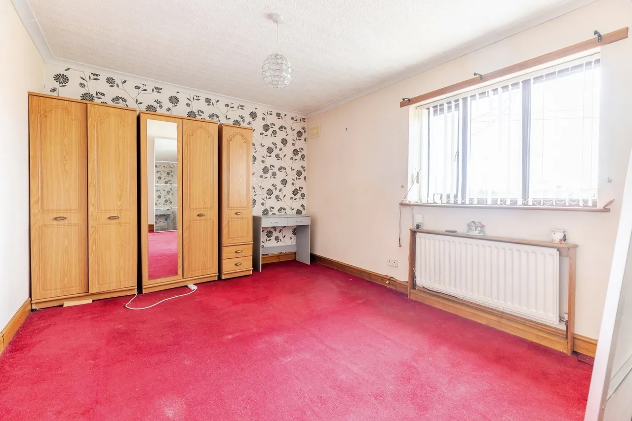Lytham Drive, Heywood, OL10, photo 10