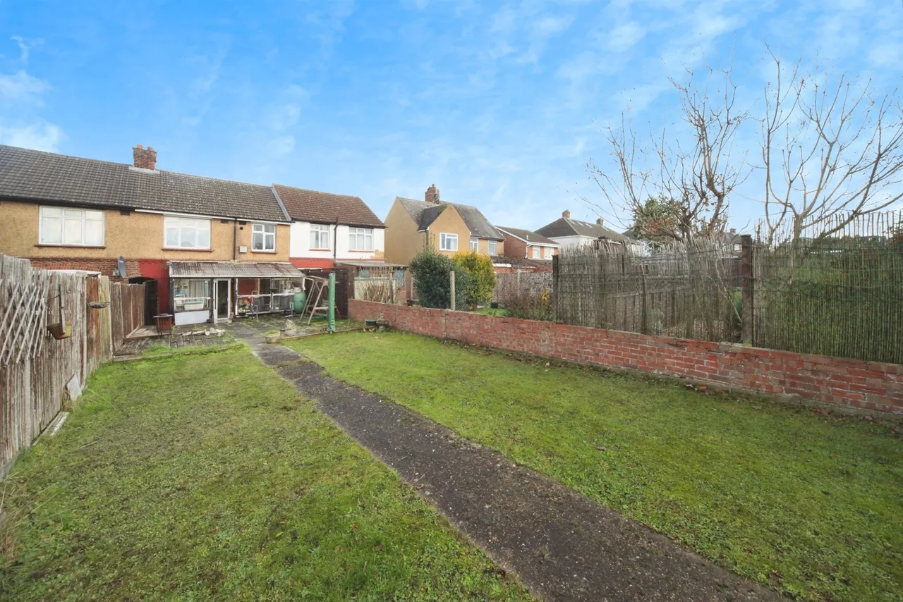 Neville Road, Luton, LU3, photo 15