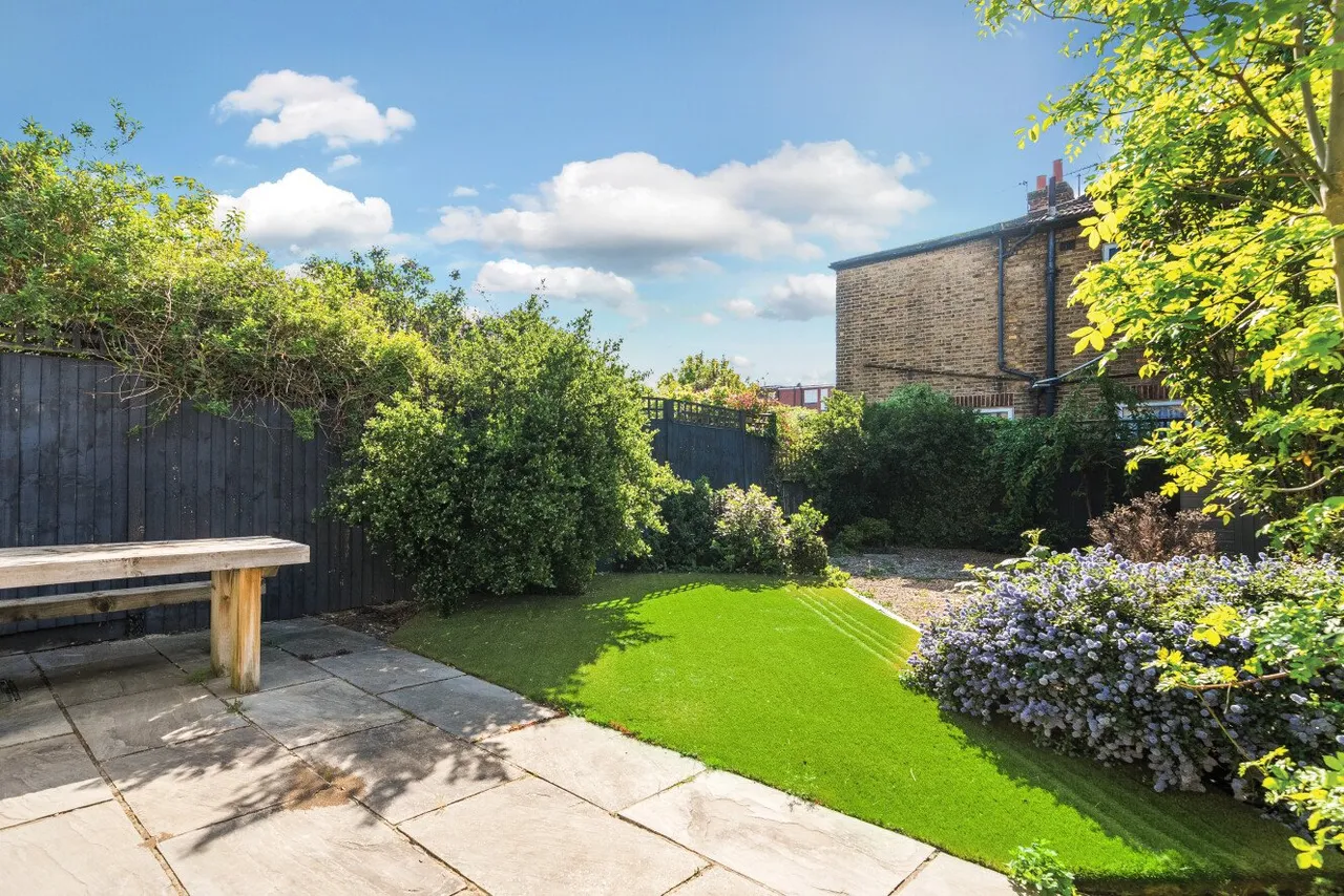 Penistone Road, Streatham Common, SW16, photo 2