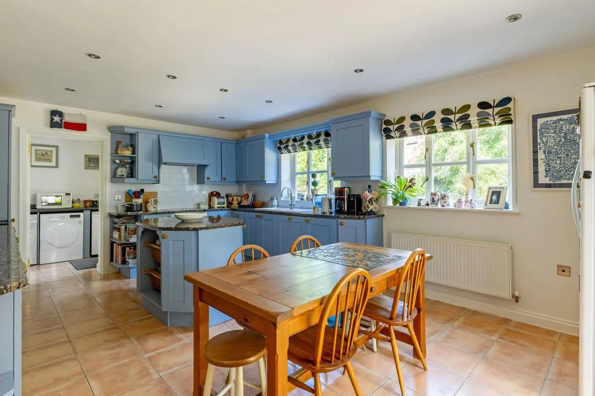 Smith Barry Crescent, Upper Rissington, GL54, photo 2