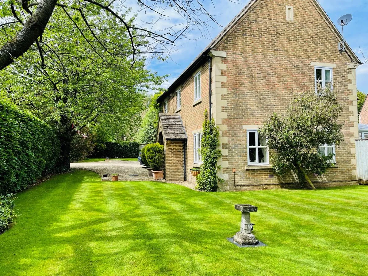 Smith Barry Crescent, Upper Rissington, GL54, photo 20