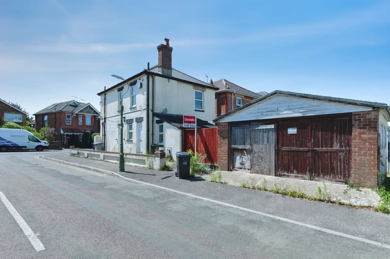 1 bed flat for sale — Malvern Road, BOURNEMOUTH
