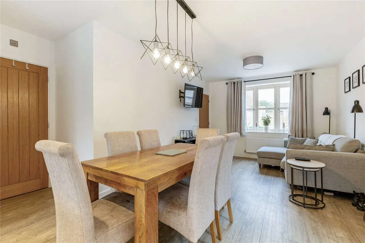 Renown Court, Long Hanborough, OX29, photo 5