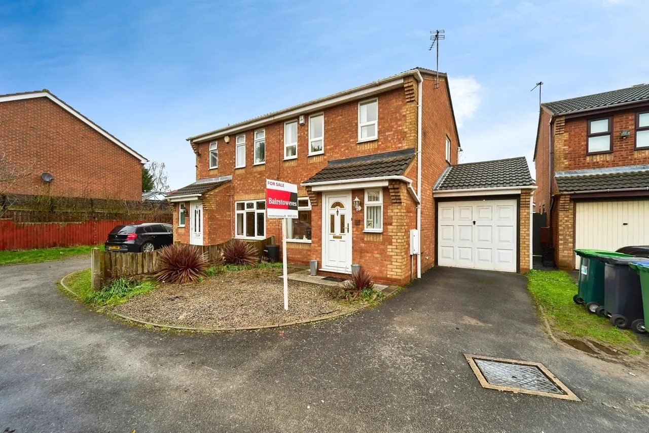 3 bed house for sale — Snapdragon Drive, Walsall, West Midlands, WS5
