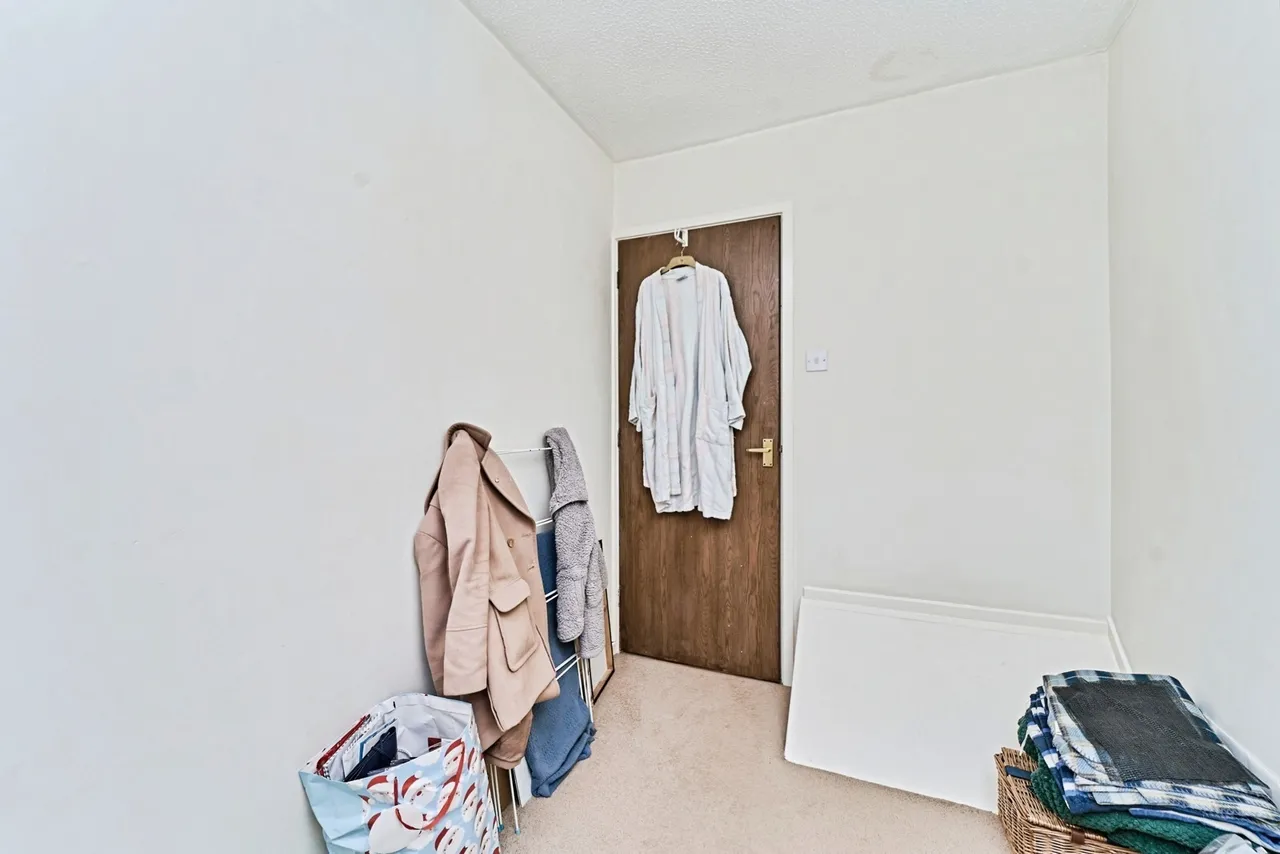 Snapdragon Drive, Walsall, West Midlands, WS5, photo 13