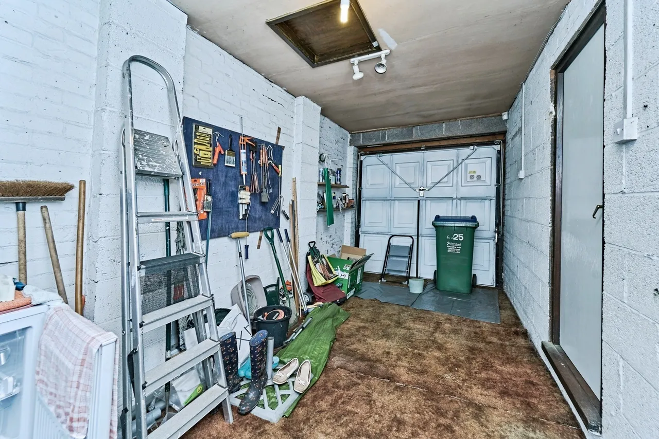 Snapdragon Drive, Walsall, West Midlands, WS5, photo 21