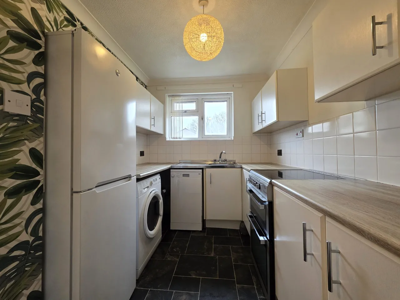 Mildenhall, Bury St Edmunds, IP28 7PY, photo 3