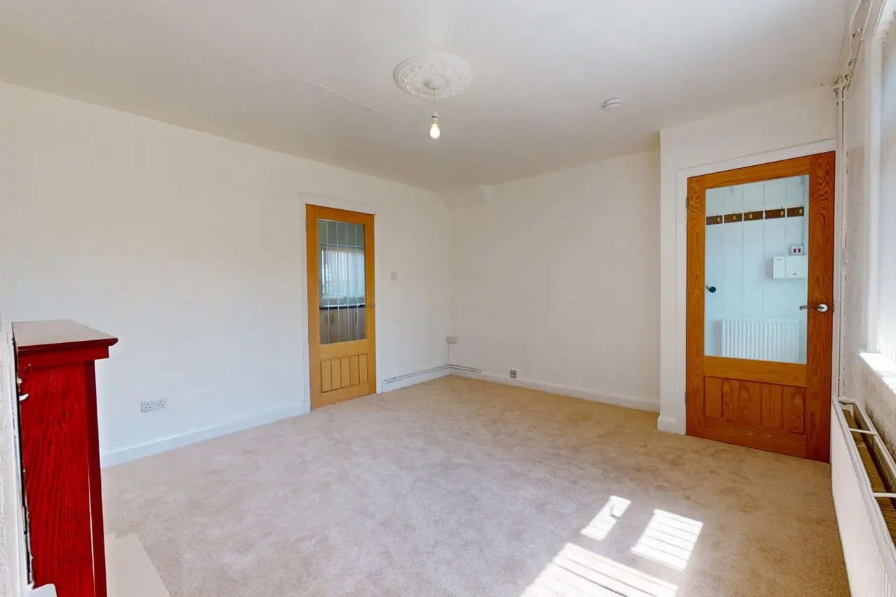 Grove Road, Overdale, Telford TF3 5AW, photo 5