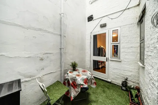 Clanricarde Gardens, London, W2, photo 14